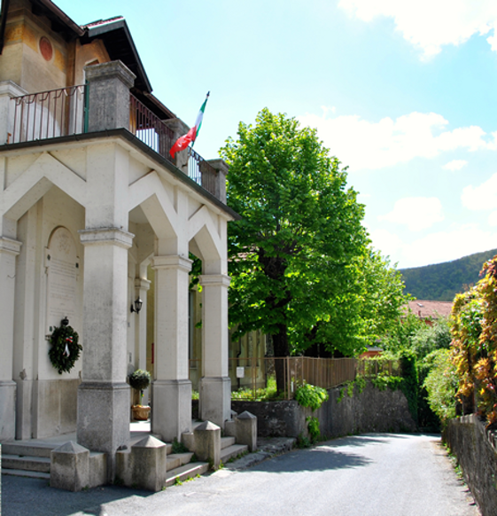 80642d94-bdb2-4c9c-9e9b-c0160634052d