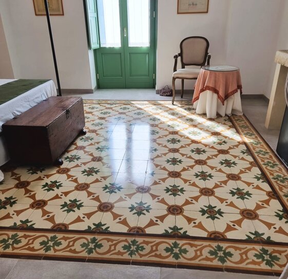 4afdd416-d8ce-4b64-91de-ed042546bf3b