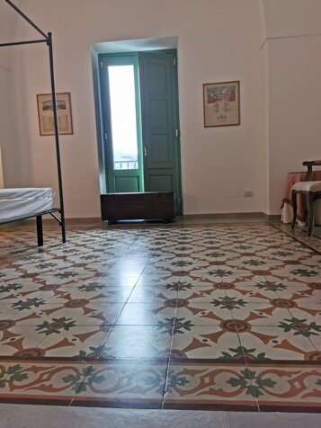 2bf165ad-bcfe-4075-a7c4-acc0871531f5