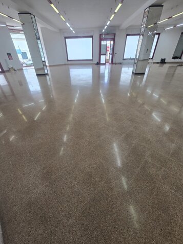 b11bcca1-981b-4172-ad78-1b85f8890bbe