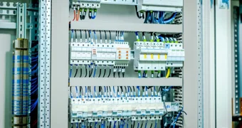 impianti-elettrici-civili-e-industriali-.jpeg