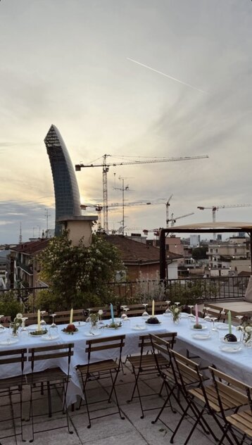 56abbb18-2a1f-4bd3-987b-da3ce1fed48d 56abbb18-2a1f-4bd3-987b-da3ce1fed48d