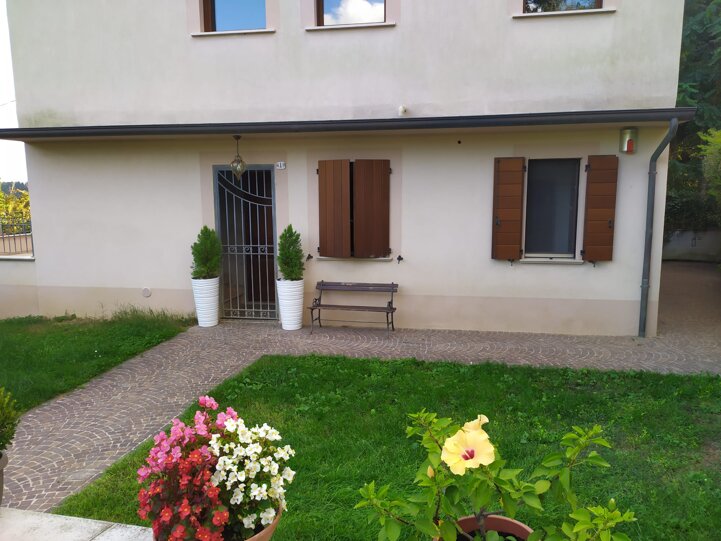 ingresso appartamento 2.jpeg
