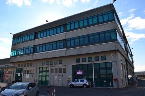 ddae8521-e8f3-46ba-a6f2-ed4578d3e1ea