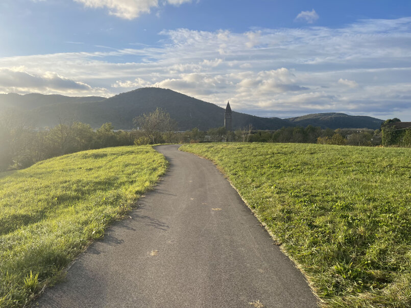 la via di Vernasso la via di Vernasso