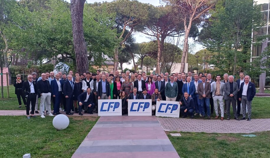 f6e654f0-fc8b-4abc-86d2-d8e5f7a20c9c f6e654f0-fc8b-4abc-86d2-d8e5f7a20c9c