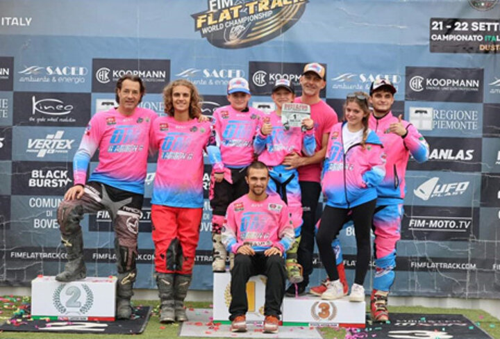 8f73b796-a146-4f0d-86fe-828c53cad1a4