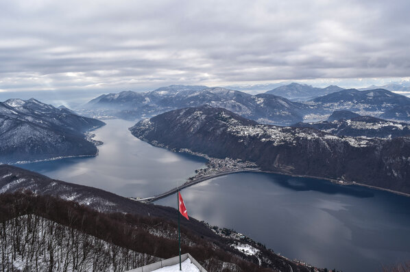 52e3838f-b12d-4be8-991c-420e72b5a205 52e3838f-b12d-4be8-991c-420e72b5a205