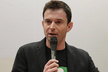 f62072cb-db41-47d6-8c25-4f8668634831