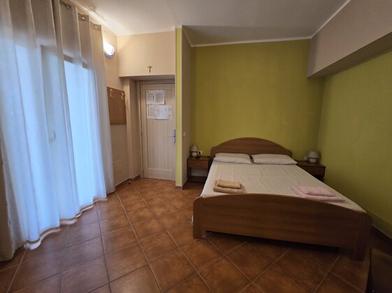 c813a850-e111-4ad9-a13c-59431b8be2f1