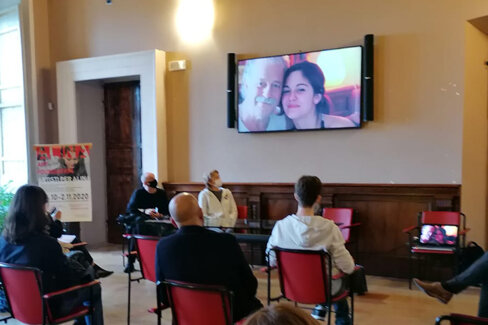 2530b3a9-5ac1-4fc8-aeaf-117a6d0cdcb5