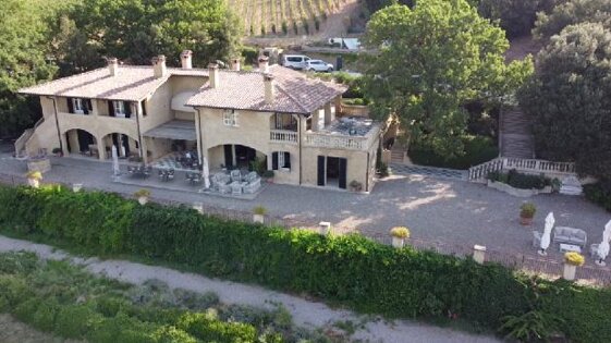 254ecd02-e15b-4bdf-ab33-daf61a3bd609