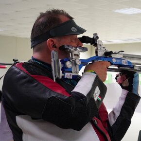 c0f016a0-85eb-4c82-b5f3-c0cf7f607109