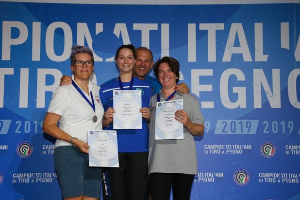 1° Classificata C10 Donne Fascia B 1° Classificata C10 Donne Fascia B