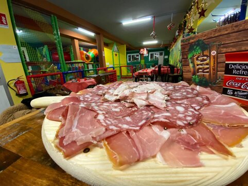 8f0cc7b0-05ae-46e0-b56e-5c1af58ef54e