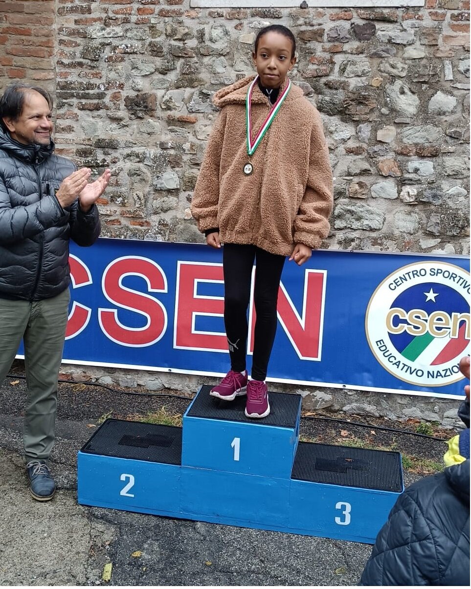 e5f3302c-23b7-46bc-8b56-f0db97ee6bca.jpg e5f3302c-23b7-46bc-8b56-f0db97ee6bca.jpg