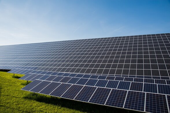 vantaggi-impianto-fotovoltaico.jpeg