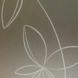 MILENA decoro sabbiato su satinato 