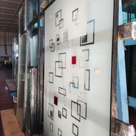 QUADRATI decoro quadrati trasparenti su sfondo sabbiato con colore