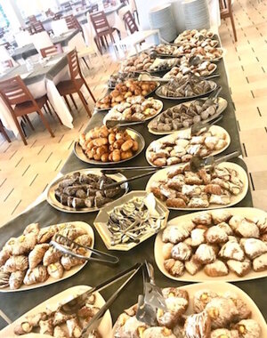 Buffet Trionfo di Pasticcini Italiani