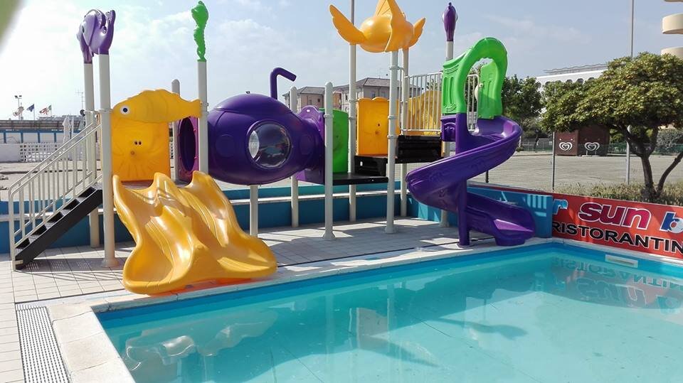 d94d5525-d548-415b-9ed3-1c0b66a8d276