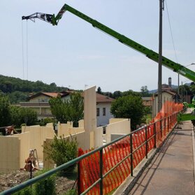 Posa pareti Posa delle pareti del piano primo