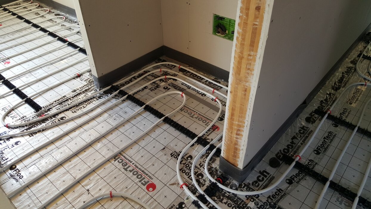 d3f6ae30-e875-42ee-9315-60a671773d3b d3f6ae30-e875-42ee-9315-60a671773d3b