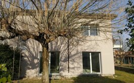 e0af41f3-4a26-443b-bdce-476c139533de