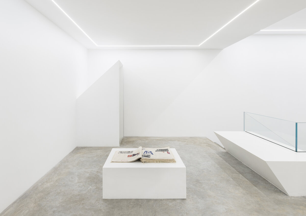 e76fdfb4-3292-40b3-abc2-81b93c62e925