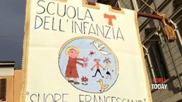 UN LIBRO PER LE SCUOLE : L'INFANZIA DELLE SUORE FRANCESCANE SPOSA IL PROGETTO "IO LEGGO PERCHE'" UN LIBRO PER LE SCUOLE : L'INFANZIA DELLE SUORE FRANCESCANE SPOSA IL PROGETTO "IO LEGGO PERCHE'"