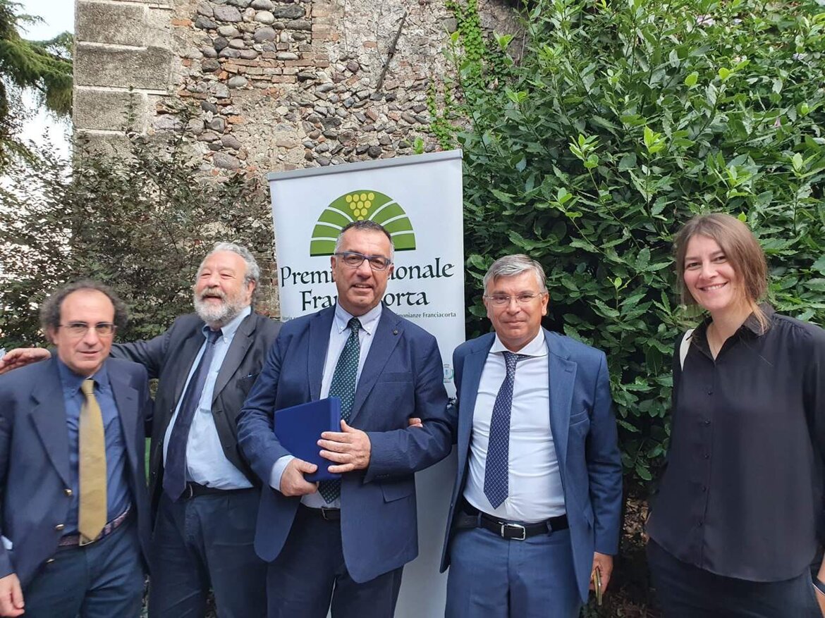 b3cad30f-92fb-4b54-b28f-879059be84d3.jpeg b3cad30f-92fb-4b54-b28f-879059be84d3.jpeg