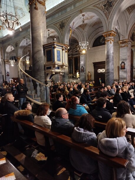 98e99125-2111-4fe7-802e-2e51dd1553da 98e99125-2111-4fe7-802e-2e51dd1553da