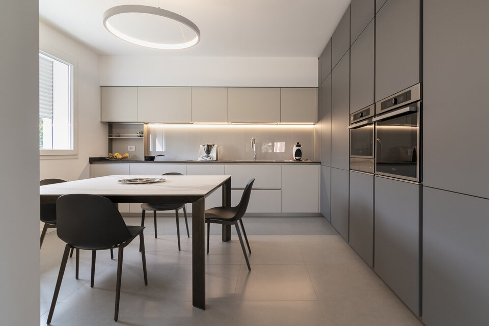 a84fa3b1-3714-4f00-811e-c4050af7dbf5