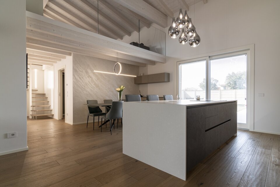 02a9c494-101a-4cd8-9f42-037712169874