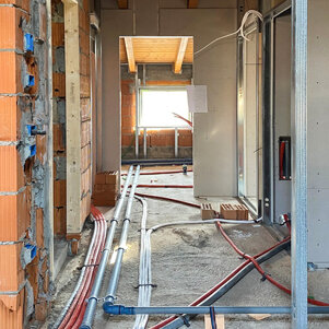 915fdb39-60c5-49fb-ad50-a3228b8a753d