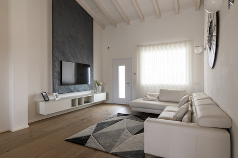 e36afa53-9cbc-423b-993c-3b14e4e9e03a