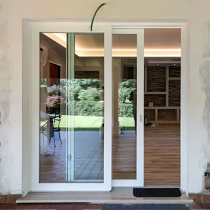 d5b831d1-8b9c-4764-83fb-e779e6258b29