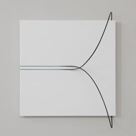 Eccessi (distorsioni, intersezione, bianco), 2025 Vai alla pagina dedicata