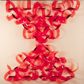 Eccessi (convergenza, rosso e avorio), 2024 Vai alla pagina dedicata