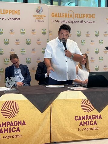 f3d99976-2893-4e85-94c4-4dfbe51dda3d