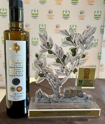 9aab275a-4a10-46c0-9e6d-2f8a58289350