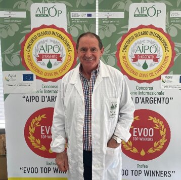 06ae4633-46a5-4453-b7ed-0b8fda0c35bd