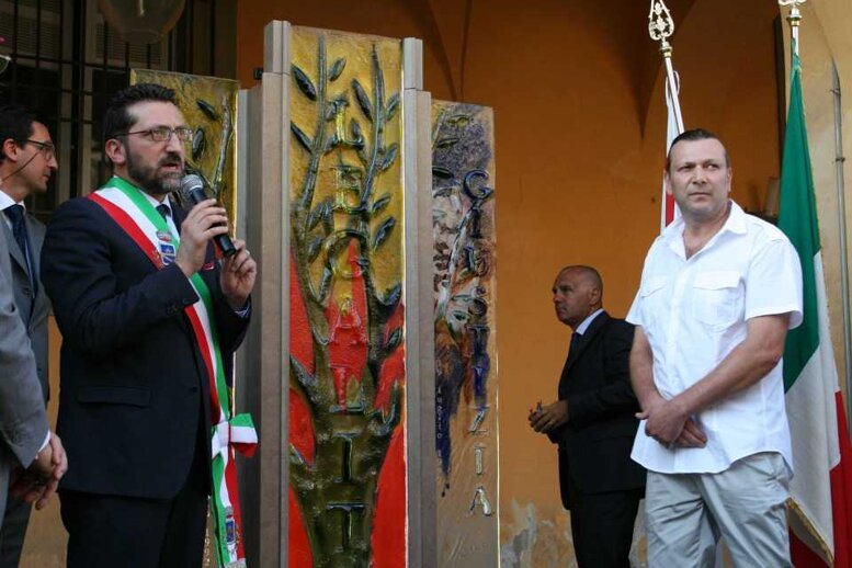 f6497d29-ca65-4e0f-8fd7-570c4bfdd967