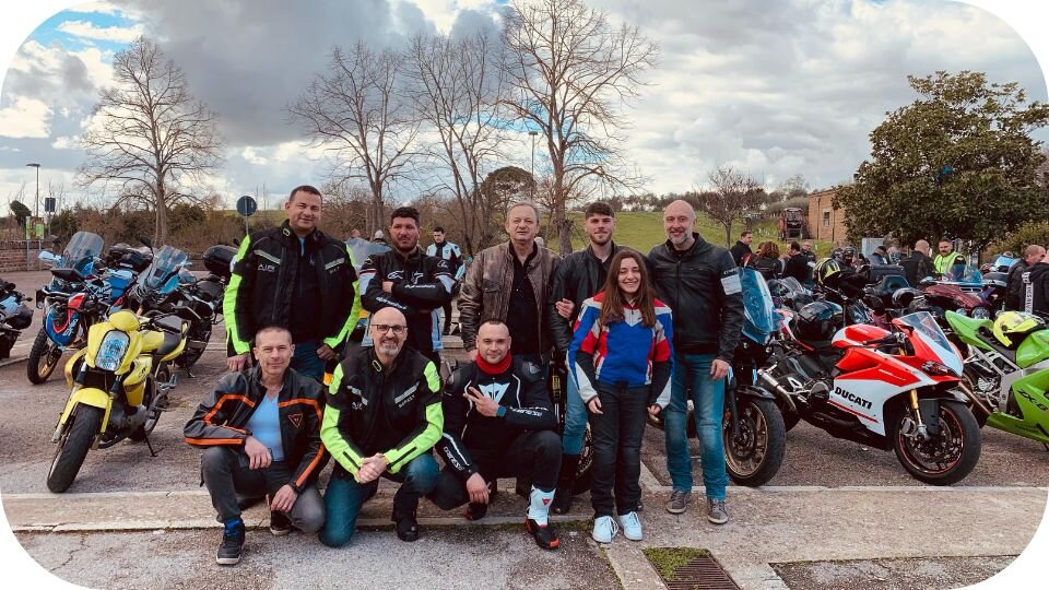 Il MotoClub Orte in festa alla Moto-benedizione del 16 marzo: un successo di amicizia e passione. Il MotoClub Orte in festa alla Moto-benedizione del 16 marzo: un successo di amicizia e passione.