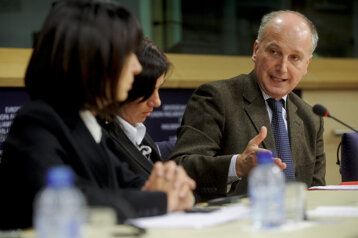 c3df36cb-7806-4084-95bc-346ee2819e3e