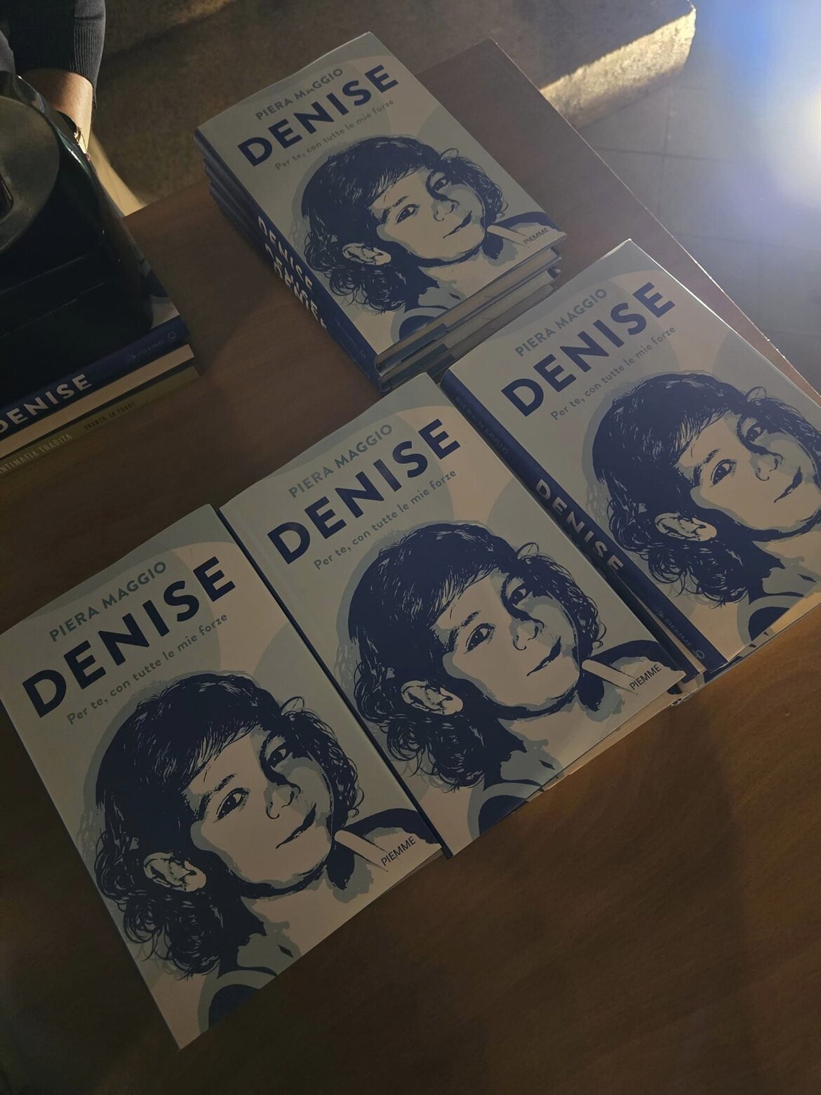 Missing Denise nata il 26 ottobre 2000 - scomparsa 1 settembre 2004 a Mazara del Vallo TP. Sicilia