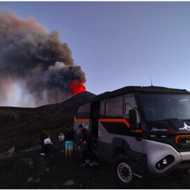 ETNA NORD Eruzione 27 luglio 2024 3000 metri ETNA NORD Eruzione 27 luglio 2024 3000 metri