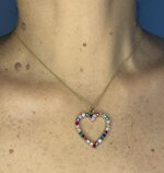 collana-con-ciondolo-cuore-multicolor