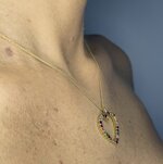 collana-con-ciondolo-cuore-multicolor