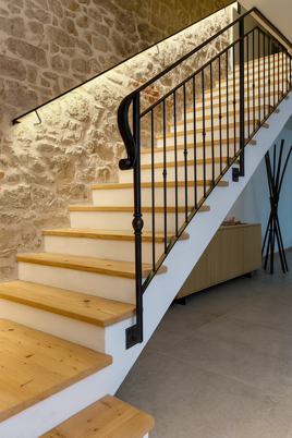 ca' santina dettaglio muro e ringhiera in ferro